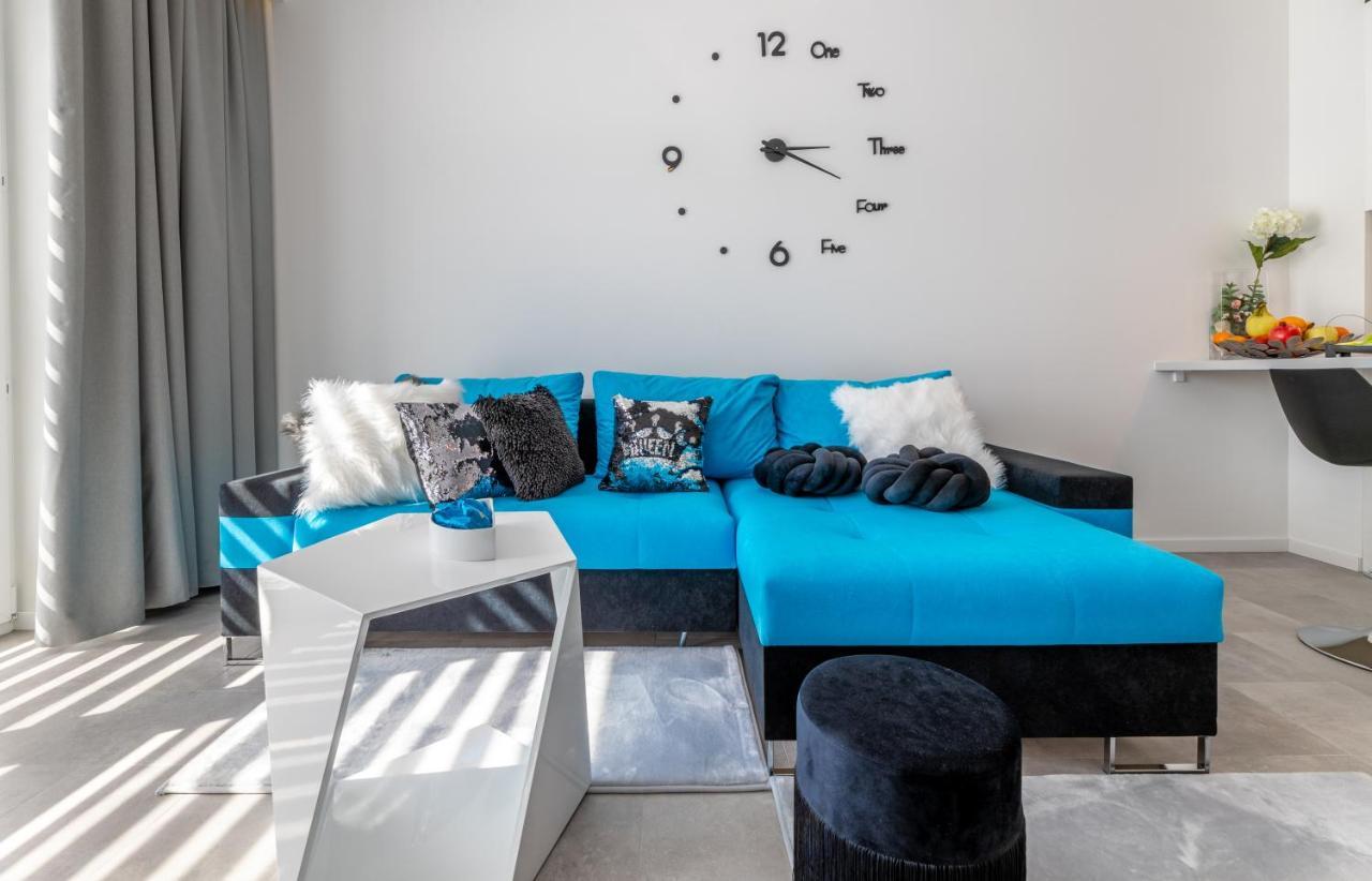 Leo Apartament Delux Устшики-Дольне Экстерьер фото