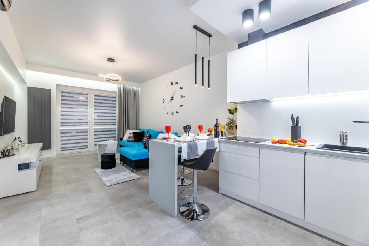 Leo Apartament Delux Устшики-Дольне Экстерьер фото